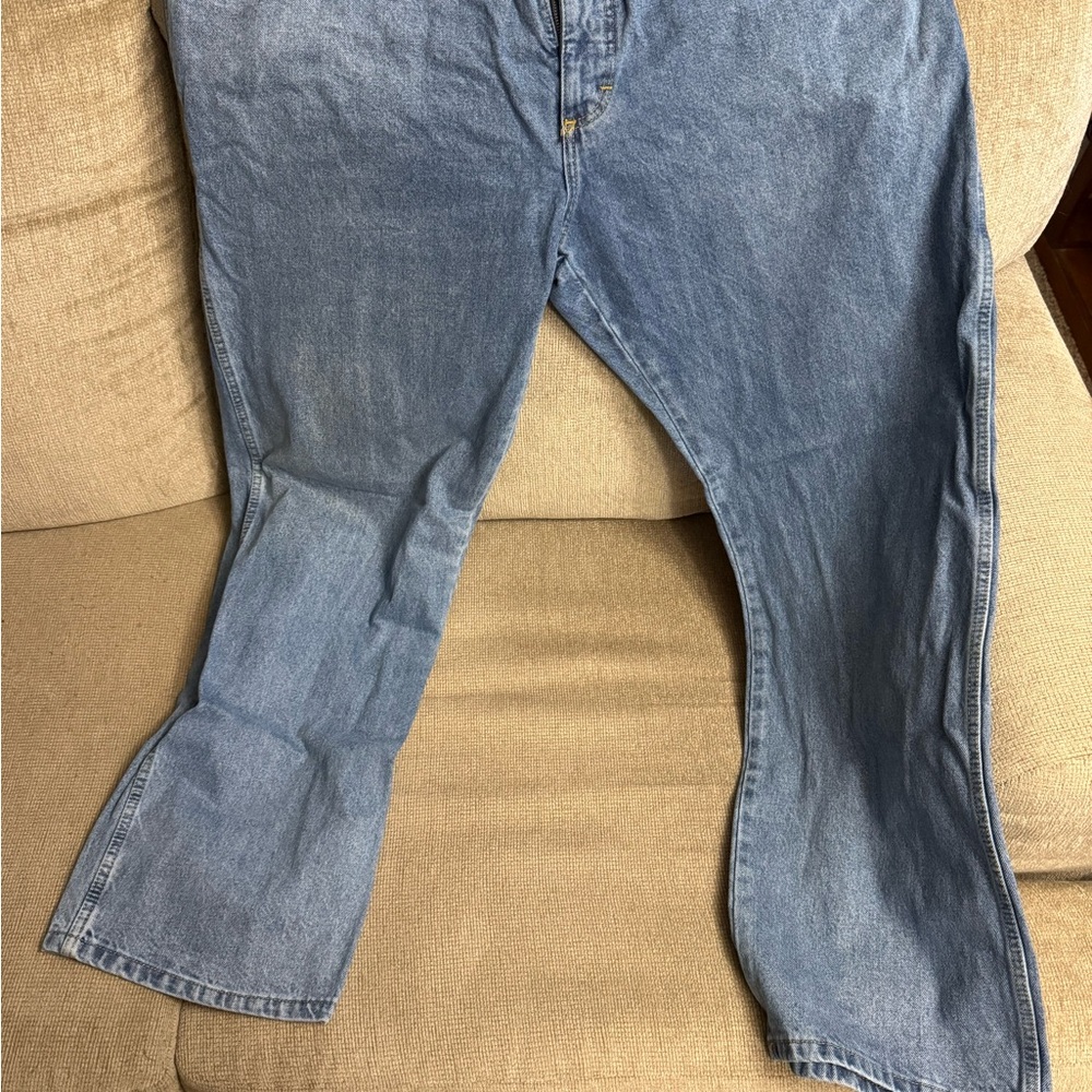 Cabela's Men's Bootcut Jeans in Classic Blue